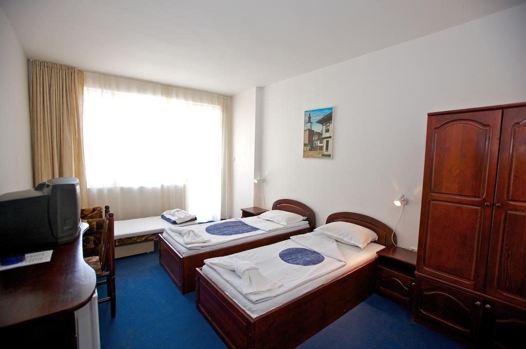 Семеен Хотел Елена Палас Nessebar Chambre photo